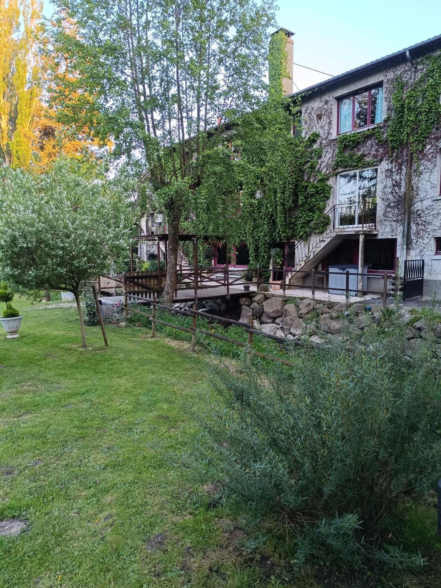 Chambres D'Hotes Du Port Gautier Vouvray-sur-Loir Exterior photo